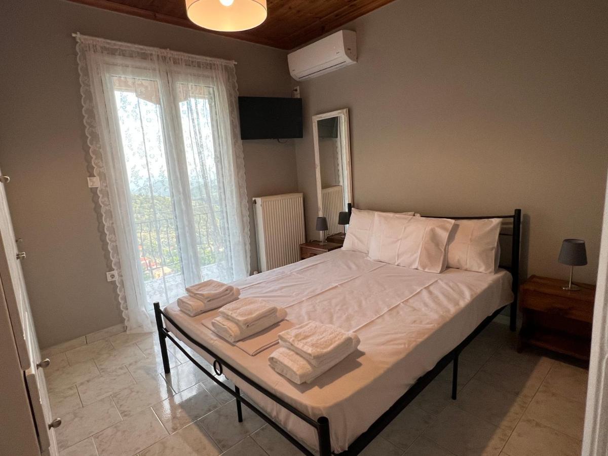 Gazena House Villa Sivros Exterior photo